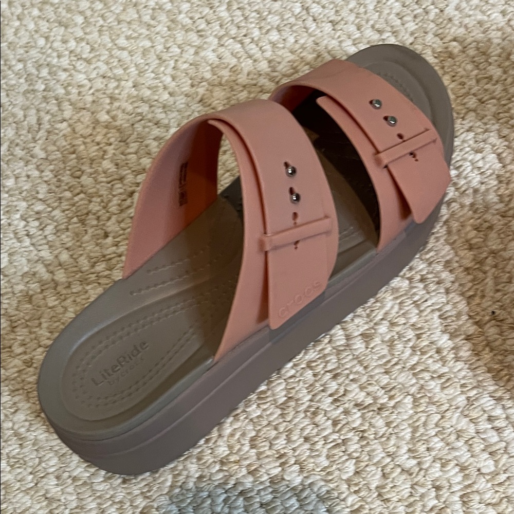 CROCS Women's Sandals in Pink and Gray - Picture 3 of 4
